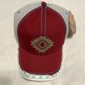 TRENDITIONS WOMEN'S CATCHFLY EMBROIDERED SOUTHWESTERN BASEBALL CAP